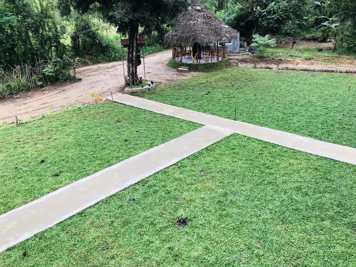Отель Sigiriya Rock Hide Экстерьер фото